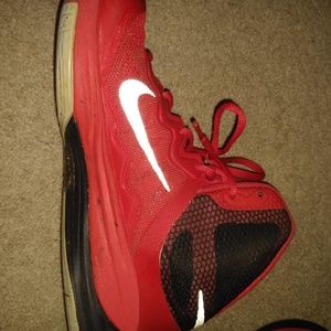 Nike boys shoes sz 6.5